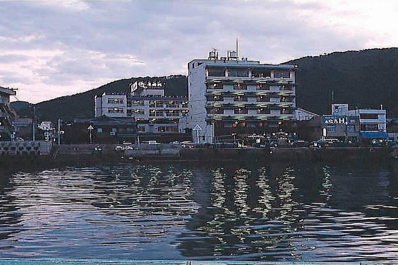 Ryokan Keishokan Sazanamitei 4*