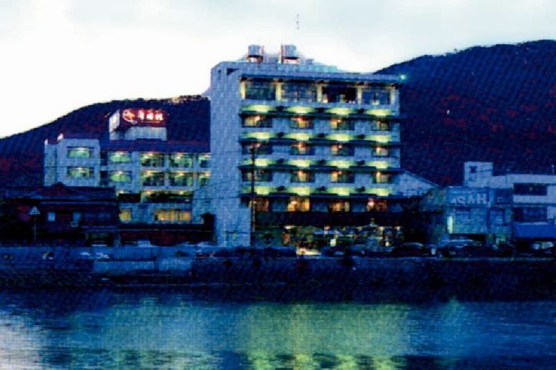 Keishokan Sazanamitei Fukuyama
