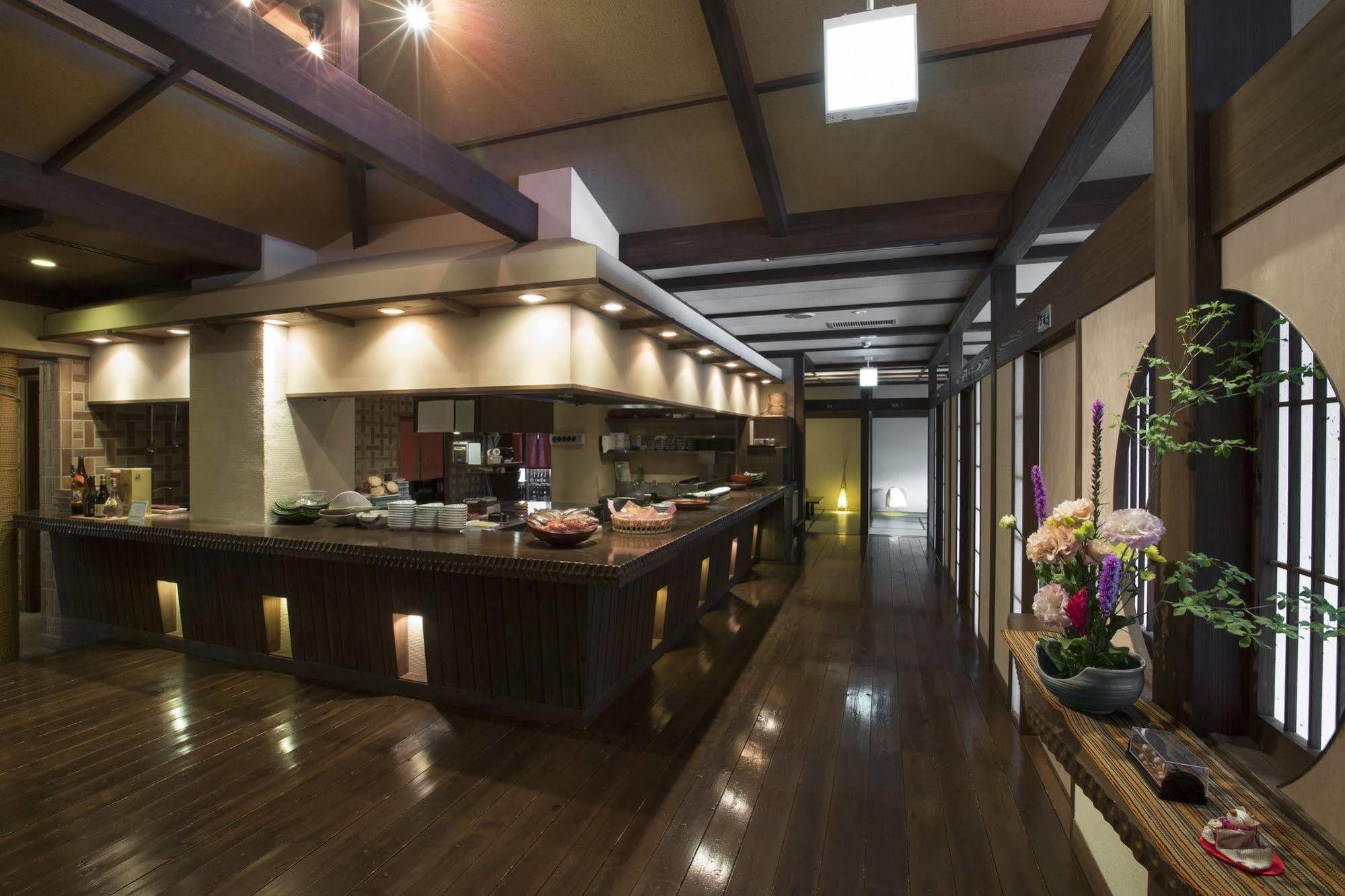 Ryokan Keishokan Sazanamitei